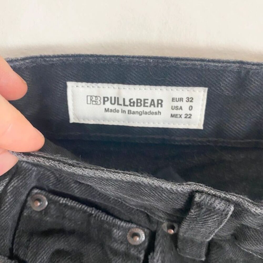 NWT black Pull & Bear Mid Waist Straight Leg Jeans Size 0 - Picture 6 of 12